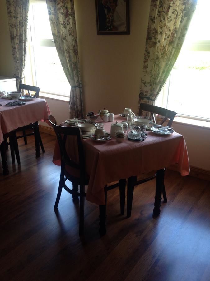 Отели типа «постель и завтрак» Heeneys Lodge B&B Донегол